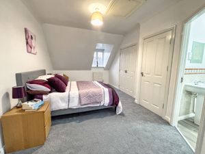 Photo 13- click for photo gallery